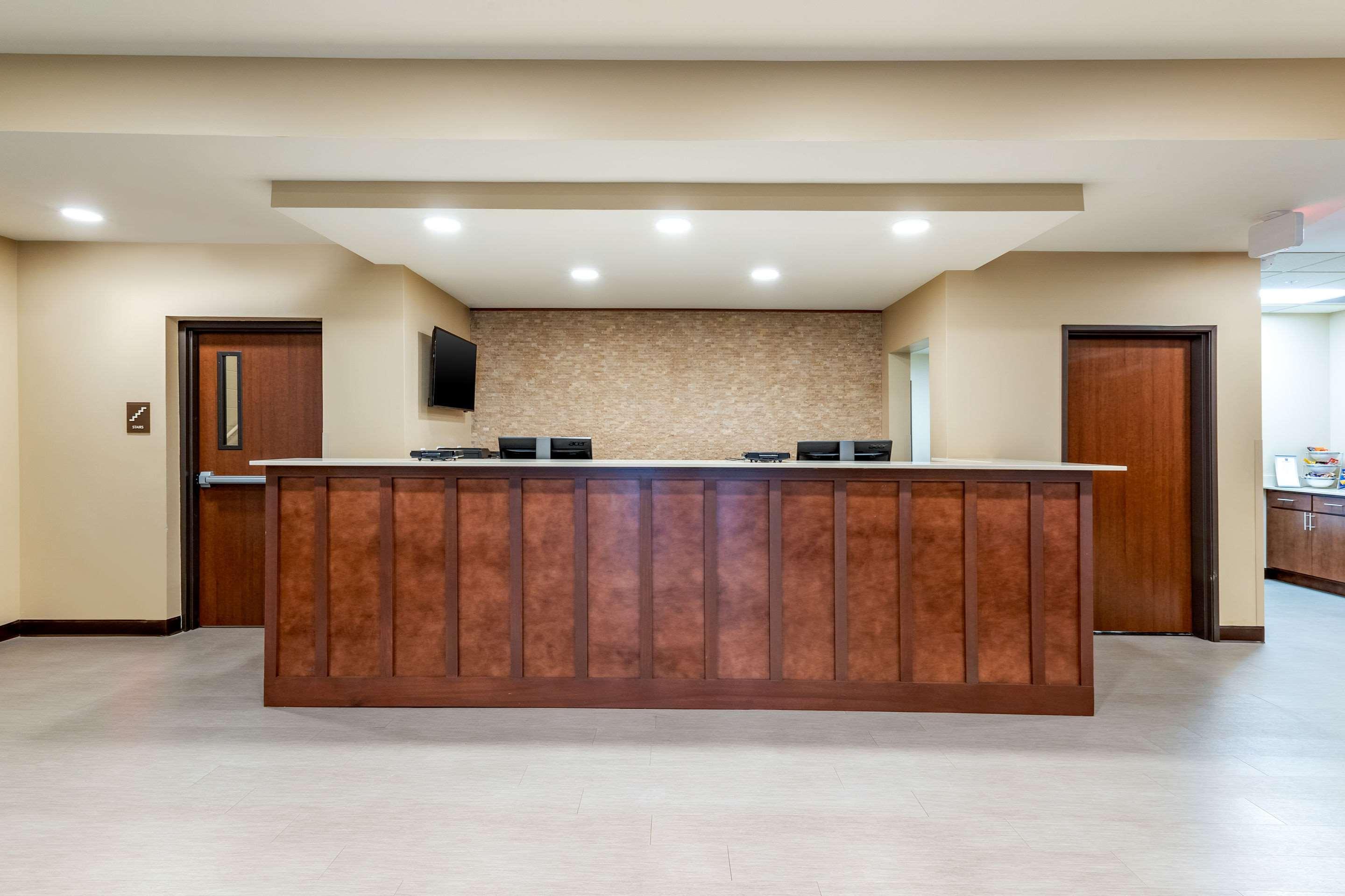 Comfort Inn & Suites West Des Moines Exterior photo